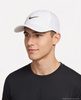 Leichte, sportliche Nike Dri-FIT Club Cap für Herren – Weiß