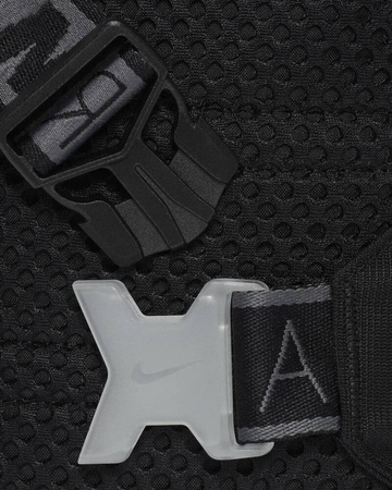 Nike Umhängetasche [FQ0232-010] schwarz.
