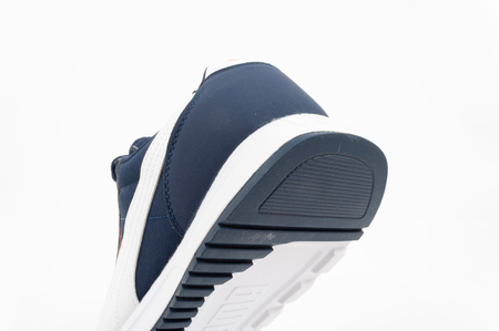 Die Puma R78 Lightwind Herren-Sneaker sind bequem und modisch