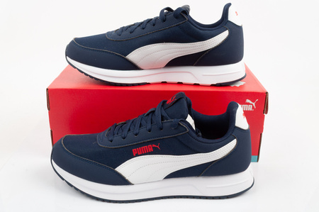 Die Puma R78 Lightwind Herren-Sneaker sind bequem und modisch