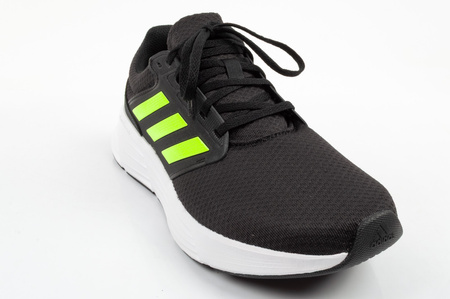 Die Adidas Galaxy 6 Herren-Laufschuhe sind bequem und leicht.