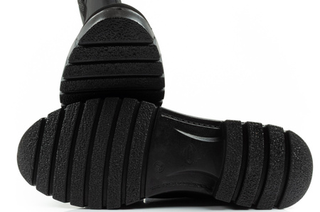 Progress Winterstiefel – Isolierte Damen-Schneestiefel mit modischem Reißverschluss