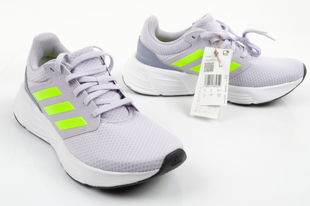 Adidas Galaxy 6 Laufschuhe für Damen in Lila.