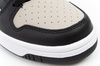 Modische, knöchelhohe Herren-Sportschuhe von Puma: Rebound Layup
