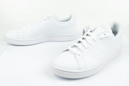 Adidas ADVANTAGE BASE Sportschuhe [EE7692]