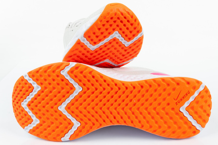 Nike Revolution 5 Sportschuhe [BQ3207 007]