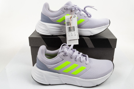Adidas Galaxy 6 Laufschuhe für Damen in Lila.
