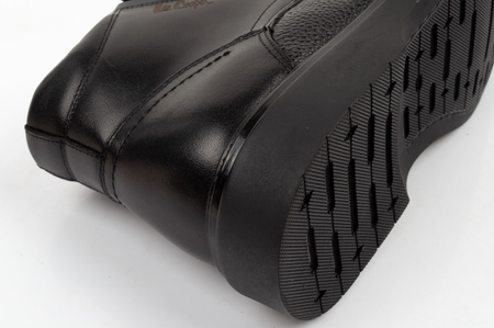 Elegante, gefütterte Herren-Ankle-Boots aus schwarzem Leder von Lee Cooper