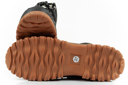 Lee Cooper Damen-Winterschneestiefel mit Schaffell [LCJ-24-44-2868L], schwarz.