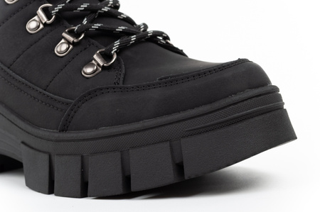 Lee Cooper Winterstiefeletten für Damen – gefütterte Boots in Schwarz