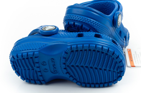 Die Crocs Clog t Blue Kinder-Clogs sind bequem und leicht.