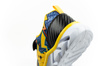 Leomil Kinder-Sportschuhe, leichte Pokémon-Sneaker mit Klettverschluss und LED-Beleuchtung, Schwarz und Gelb
