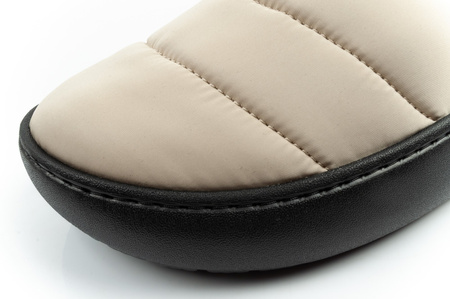 Crocs Classic Puff Moc Hausschuhe für Herren, Beige