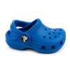 Die Crocs Clog t Blue Kinder-Clogs sind bequem und leicht.