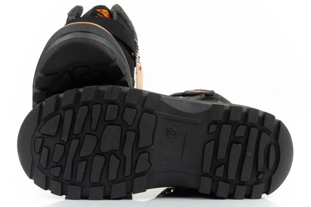 Puma Rebound v6 Herren-Sportschuhe [392326 16], Schwarz, Weiß und Grün.