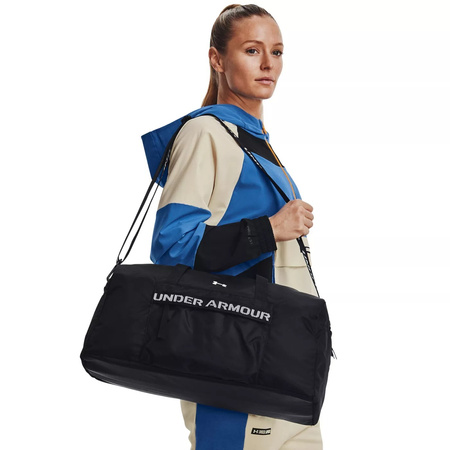 Under Armour UA Favorite Sporttasche [1369212 001], schwarz.