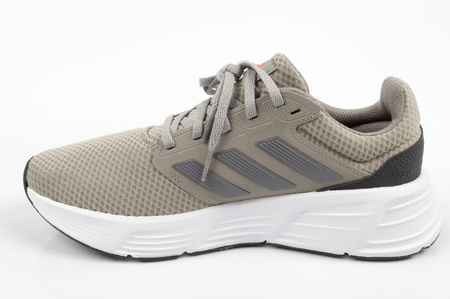 Adidas Galaxy 6 Laufschuhe für Herren, bequem und leicht, in Grün und Grau.