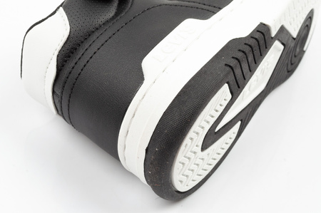 Levi's John SE Mid Kinder-Sneaker mit Klettverschluss in Schwarz