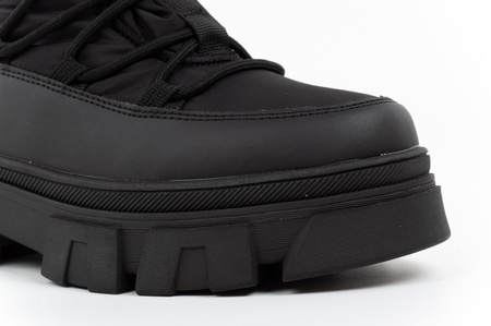 Schwarze, gefütterte Winterstiefeletten für Damen von Lee Cooper mit Reißverschluss