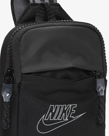 Nike Umhängetasche [FQ0232-010] schwarz.