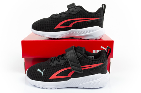 Bequeme schwarze Puma-Sportsneaker für Kinder mit Klettverschluss – Modell „All-Day“