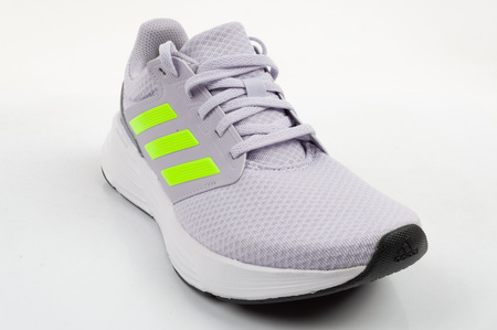 Adidas Galaxy 6 Laufschuhe für Damen in Lila.