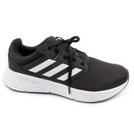 Die Adidas Galaxy 6 Herren-Laufschuhe sind bequem und leicht.